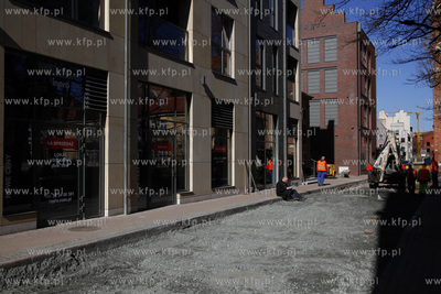 Gdansk. Nz. remontowana ul. Tandeta.
14.03.2014
fot....