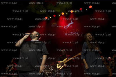 Siesta Festival. Koncert pochodzącego z Angoli Paulo...