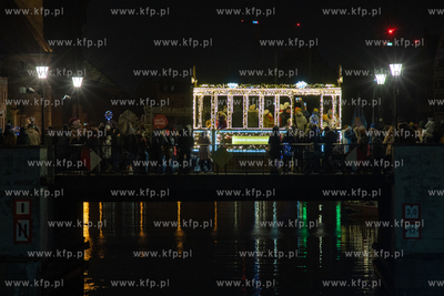 Świetlisty tramwaj Gdańskich Autobusów i Tramwajów,...