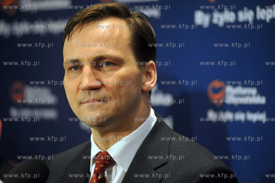 Gdansk. Spotkanie Radoslawa Sikorskiego, ministra spraw...