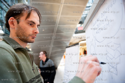 Otwarcie Biblioteki Manhattan w CH Manhattan.
Nz Bitwy...