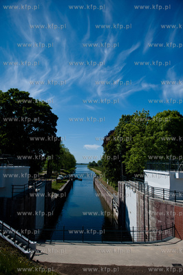 Oddany do uzytku most zwodzony nad Sluza Poludniowa...