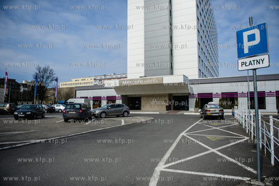 Gdynia. Hotel Mercure Gdynia sieci Accor, w ktorym...