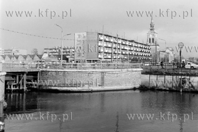Remont Mostu Stagiewnego w Gdansku. 07.11.1972 2listopad72_z.kosycarz_p11...