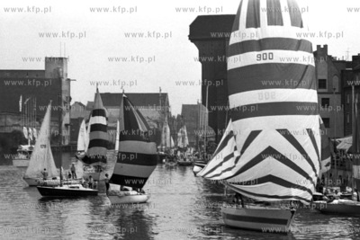 Morska parada na Motławie z okazji Dni Gdańska. 
2.08.1979
1sierpien79_z.kosycarz_p5
Fot....