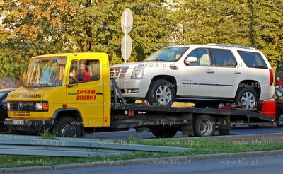Gdynia ul. Morska. Samochod rosyjskiej pomocu drogowej...