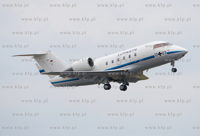 Gdansk, Rebiechowo Nz. Canadair CL601, Luftwaffe
16.06.2008
Sebastian...
