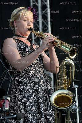 Lato zaczyna sie w Gdyni czyli Cuda Wianki. Nz Koncert...