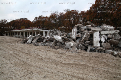 Sopot, Lazienki Polnocne. Rozpoczeto rozbiorke tarasu...