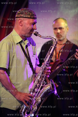 Klub Versalka w Sopocie. Koncert projektu Wojtka Staroniewicza...