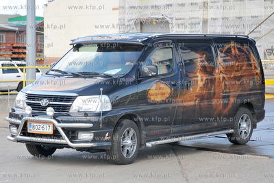 Promem linii FINNLINES przyplynely do gdynskiego portu...