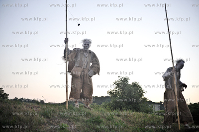 FETA XIV Miedzynarodowy Festiwal Teatrow Plenerowych...