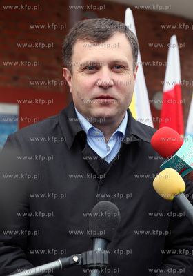 Wybory samorzadowe 2010 w Sopocie. Po glosowaniu kandydat...