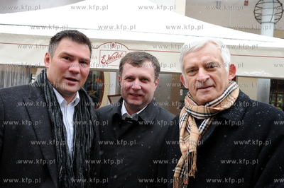 Teatr Wybrzeze-Scena Kameralna w Sopocie. Konwencja...