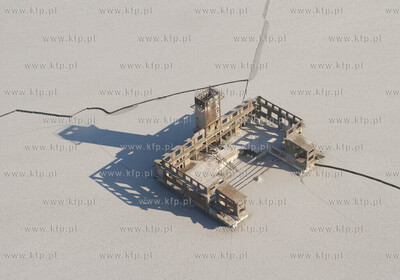 Zdjecia lotnicze zamarznietej Zatoki Gdanskiej. Nz....