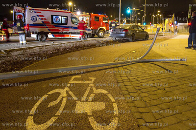 Grozny wypadek na skrzyzowaniu Kartuskiej, Lostowickiej...