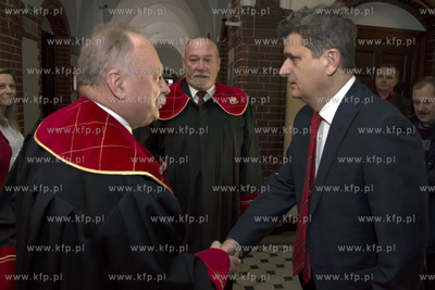 Zaprzysiezenie Roberta Biedronia na prezydenta Slupska....