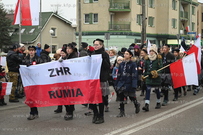 Rumia. Parada z okazji 106. rocznicy odzyskania niepodleg?o?ci...