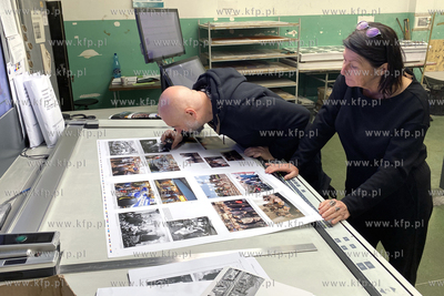 Druk albumu "Fot Kosycarz. Niezwykłe zwykłe zdjęcia...