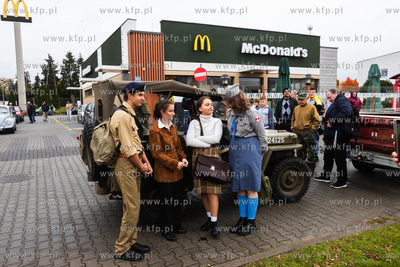 Klasyczne Blokowanie Restauracji McDonalds w Pruszczu...