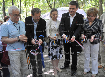 Uroczyste otwarcie Parku Polnocnego w Sopocie. Wstege...