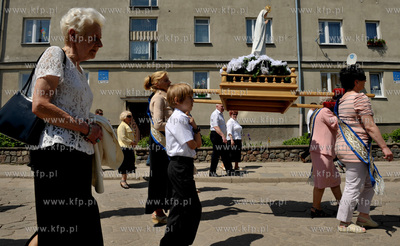 Uroczystosci i procesja Bozego Ciala w parafii sw....