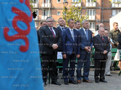 Gdansk. Plac Obronców Poczty Polskiej w Gdansku. Uroczystosci...