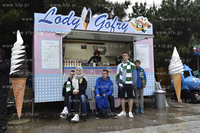 Strefa kibica na Targu Węglowym w Gdańsku.Mecz Legia...