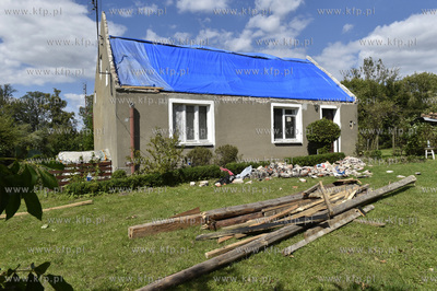 Skutki wichury na Pomorzu.  Raduń na Kaszubach, gmina...