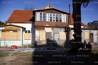 Rewitalizacja placu na zapleczu klubu Spatif w Sopocie.
12.03.2014
fot....