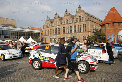 Gdańsk. Targ Węglowy. Start honorowy do XII Rajdu...