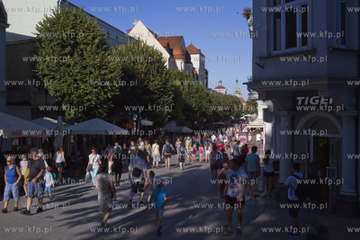 Sopot. Ulica Bohaterów Monte Cassino.
26.08.2016
fot....
