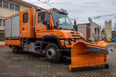 Zajezdnia tramwajowa Wrzeszcz. Pojazd techniczny Mercedes-Benz...
