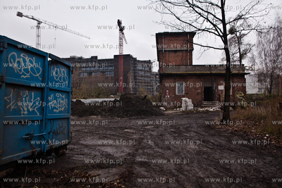Kolejne budynki Stoczni Gdanskiej do wyburzenia .Tym...