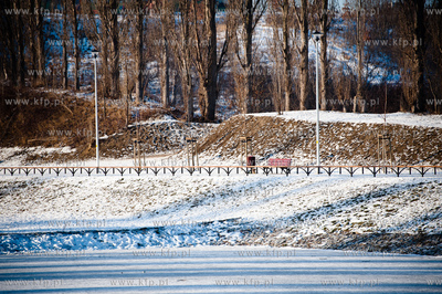Gdansk. Nowo powstaly zbiornik retencyjny - Madalinskiego,...