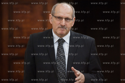 Gdansk. Urzad Marszalkowski. Sala Herbowa. Marszalek...