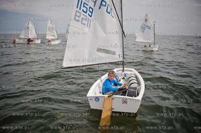 Zatoka Gdanska. Regaty Puchar Trenerow dla klasy Optimist...