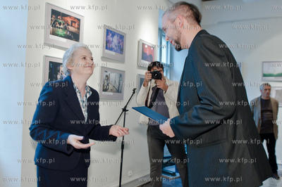 Gdansk. Nadbaltyckie Centrum Kultury. Uroczystosc wreczenia...