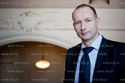 Gdansk. Nowy Ratusz. Nz radny PO Lech Kazmierczyk....