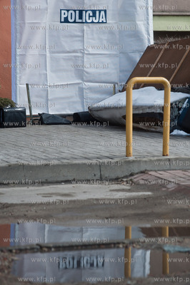 Gdynia. Prawdopodobne samobojstwo mieszkanca Gdyni,...