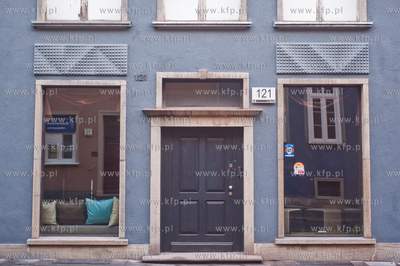 Gdansk. Odremontowane, nowo pomalowane kamieniczki...