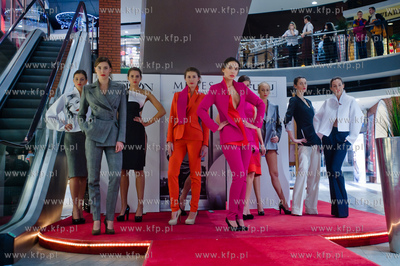 Gdansk. Centrum Handlowe Madison. Zorganizowany przez...