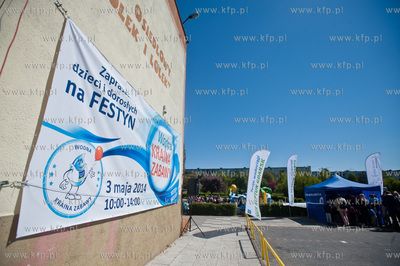 Gdansk. Przymorze. Festyn dla dzieci pt. Wodna Kraina...