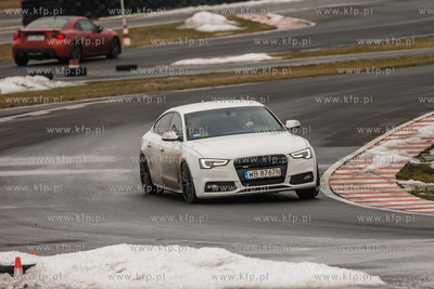 Pszczółki. Ośrodek Doskonalenia Techniki Jazdy PORD...