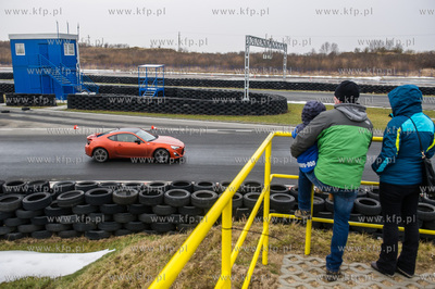 Pszczółki. Ośrodek Doskonalenia Techniki Jazdy PORD...