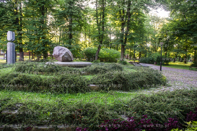Gdańsk. Lapidarium w parku Akademickim. 17.07.2017...