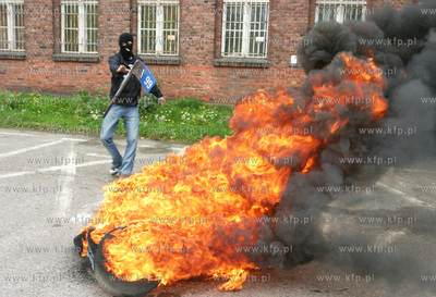 Kilka dni przed 25 rocznicą podpisania porozumien...