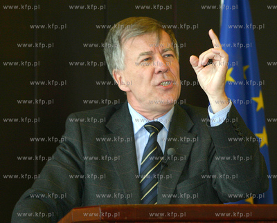 Profesor Jan Miodek, znany jezykoznawca wyglosil w...