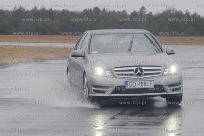 Z okazji premiery Mercedesa Nowej Klasy C . - Autoryzowany...