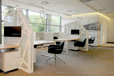 Gdansk, al. Grunwaldzka. Oficjalne otwarcie biurowca...